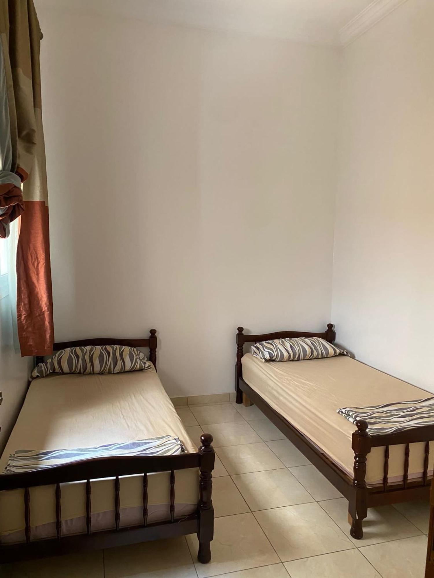 Appartement Martil 3 Chambres Proche De Centre Ville 5Mn A Pied Et La Plage 10Mn A Pied Et 10Mn De Aeroport Tetouan En Voiture Buitenkant foto